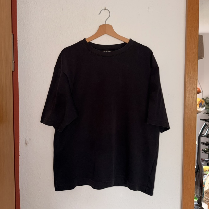 UNIQLO Black Oversized T-Shirt